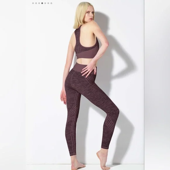 Avocado Danielle full set Deep V Bra & Stripe Legging Set - Huckleberry XS/S - Picture 2 of 10